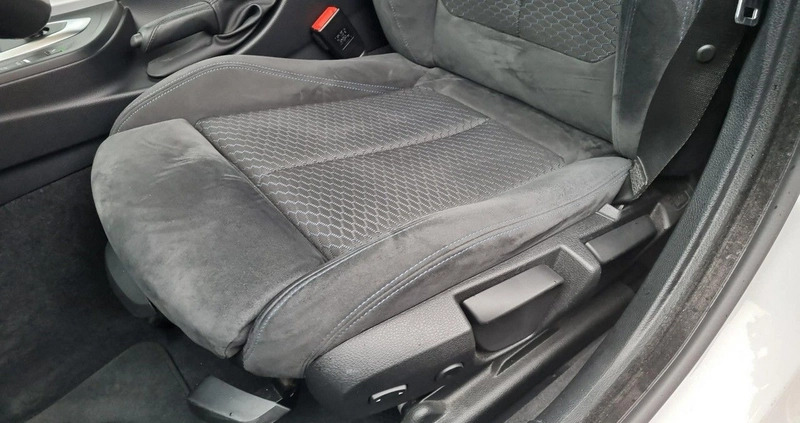 BMW Seria 4 cena 123900 przebieg: 44450, rok produkcji 2019 z Kietrz małe 379